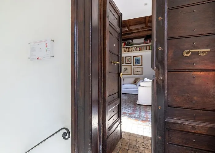 Nostromondo Prestigious 2 Bedrooms Domus In Forum Area Roma